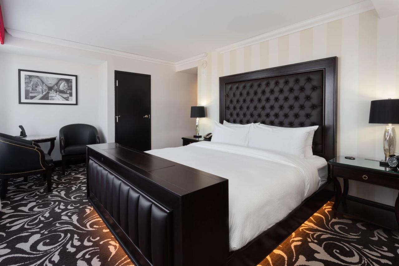 Hotel Retlaw, Trademark Collection By Wyndham Fond du Lac Kültér fotó