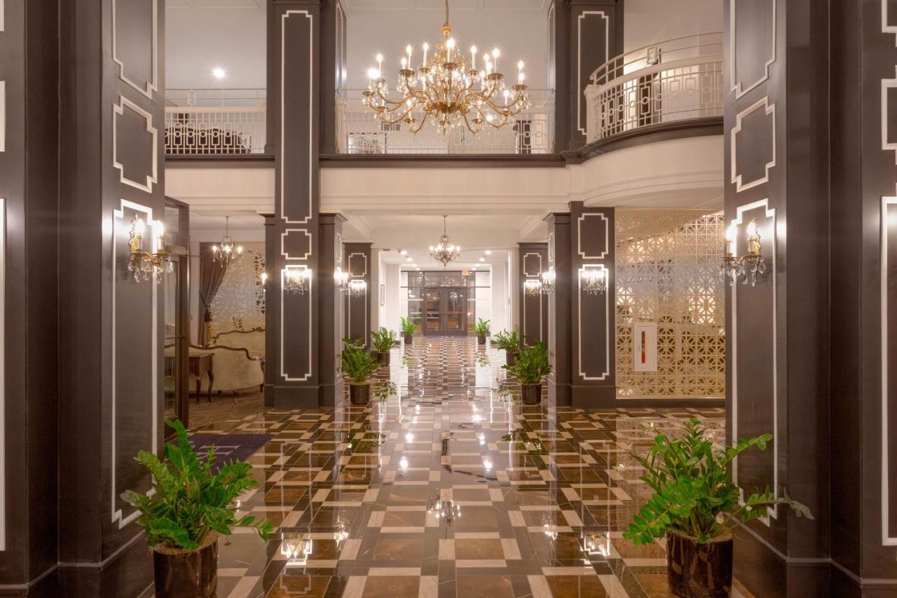 Hotel Retlaw, Trademark Collection By Wyndham Fond du Lac Kültér fotó